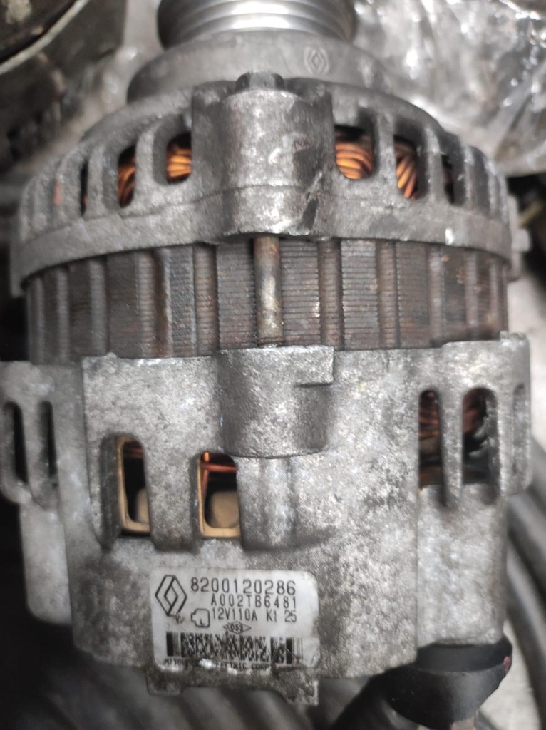 Foto 1 Alternador 12V 110A Renault