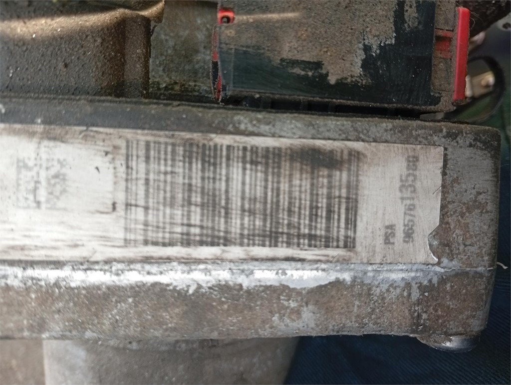 Foto 2 bomba de direccio n Citroën c4 