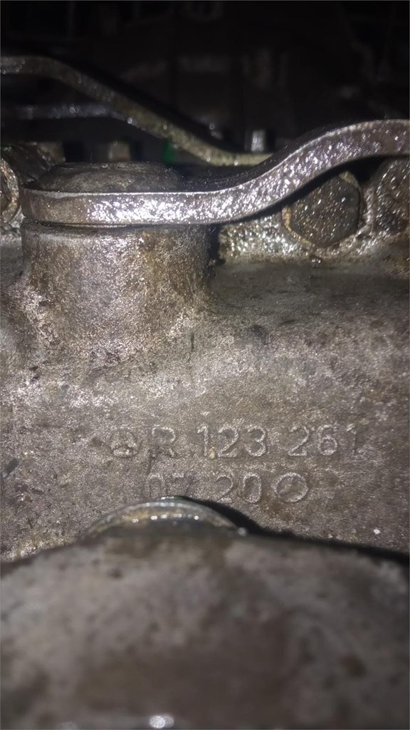 Foto 2 CAJA CAMBIOS MERCEDES-BENZ KOMBI T-MODEL 1977 ref 123261