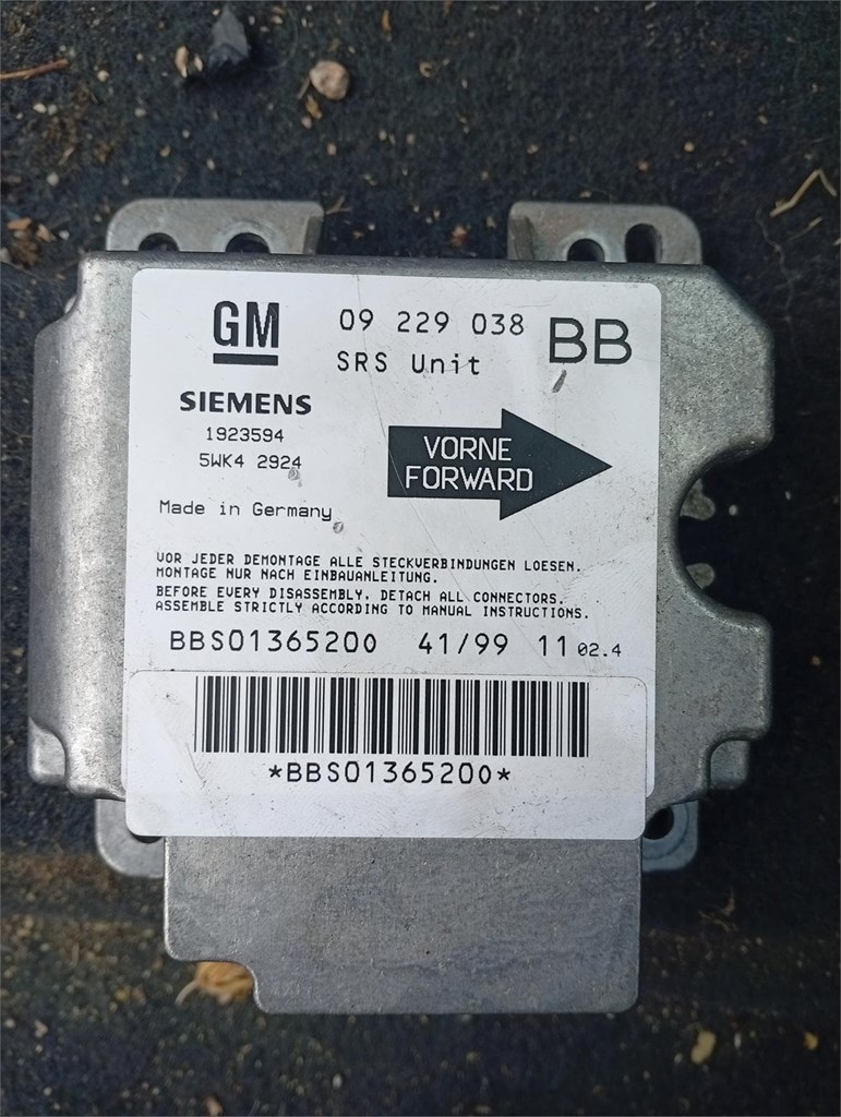 Foto 2 centralita airbag opel zafira 