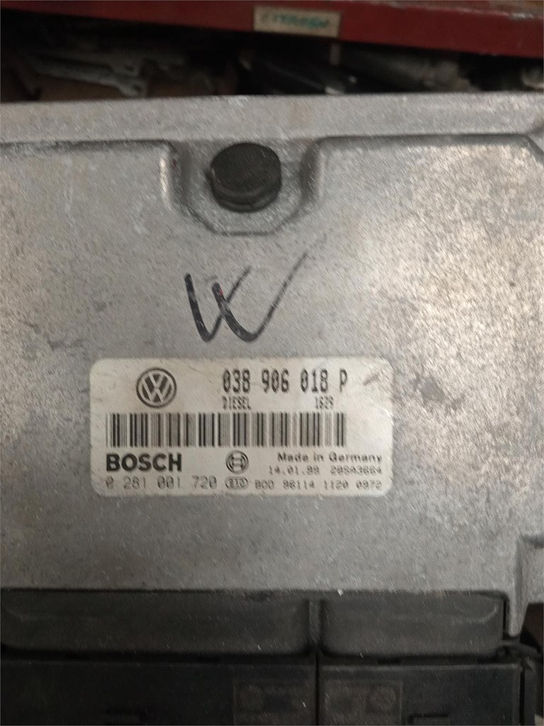Foto 1 Centralita BOSCH 038906018 P VW