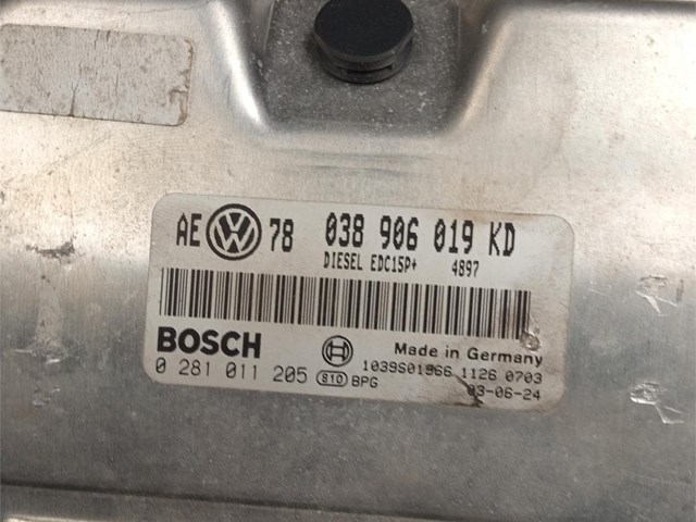 Centralita Bosch 038906019KD EDC15P VOLKSWAGEN PASSAT 2002 0281011205