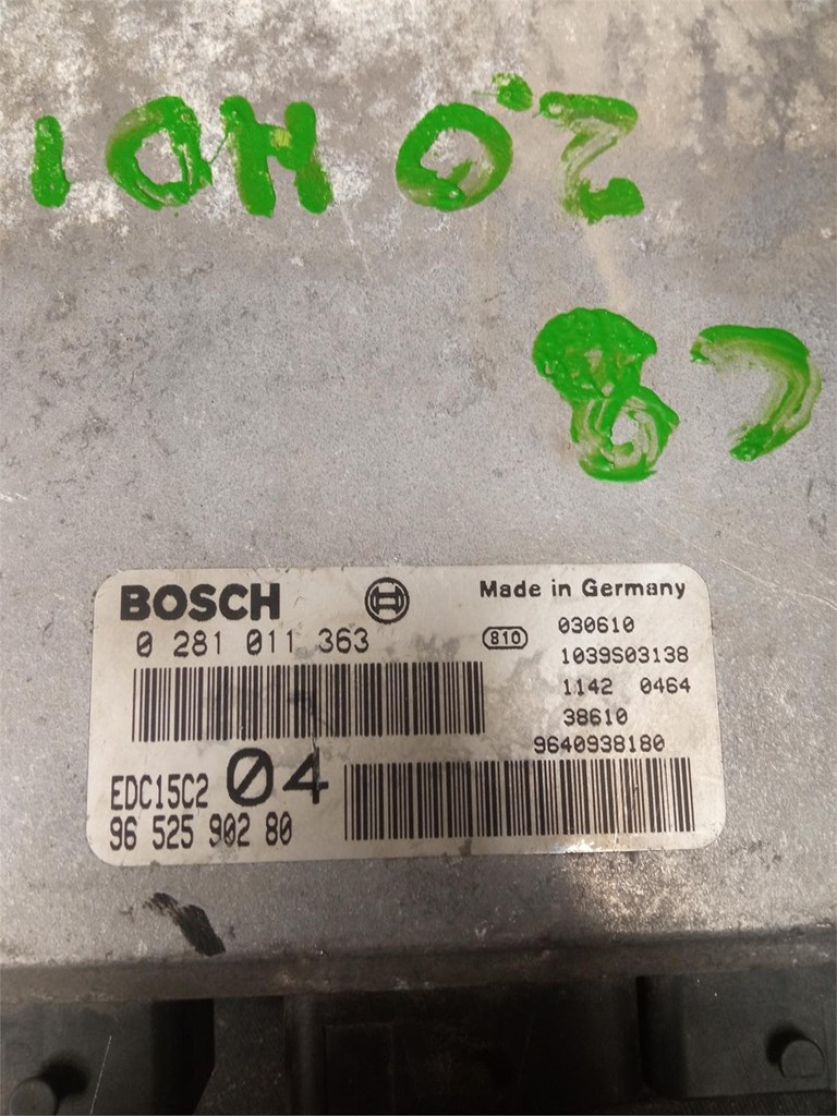 Foto 1 centralita peugeot 807 2.2 128cv 2002-2006 Centralita Bosch EDC15C2 9652590280