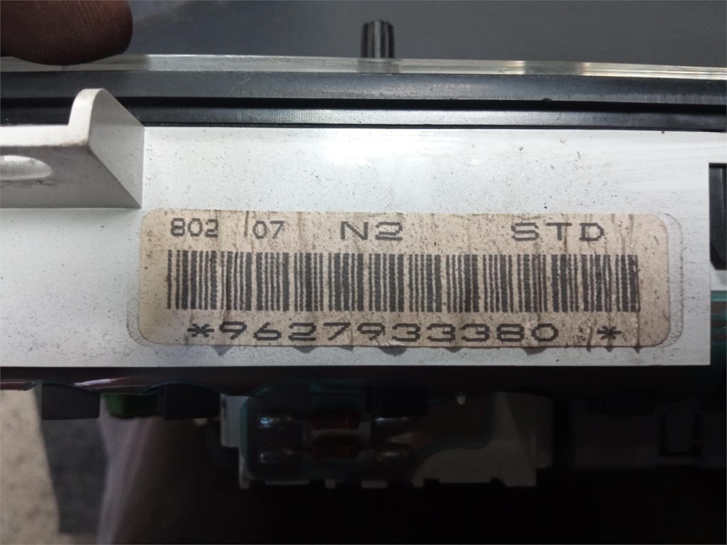 Foto 2 Cuadro de instrumentos 80207N2 STD 9627933380 Recambio de CUADRO INSTRUMENTOS para un vehículo model