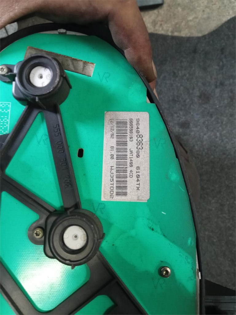 Foto 2 Cuadro de instrumentos Peugeot 206