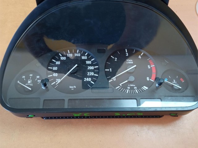 Cuadro instrumentos BMW - velocímetro