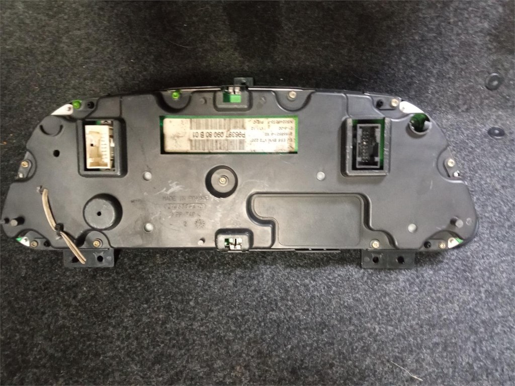 Foto 2 CUADRO INSTRUMENTOS CITROEN XSARA 2001 96397090