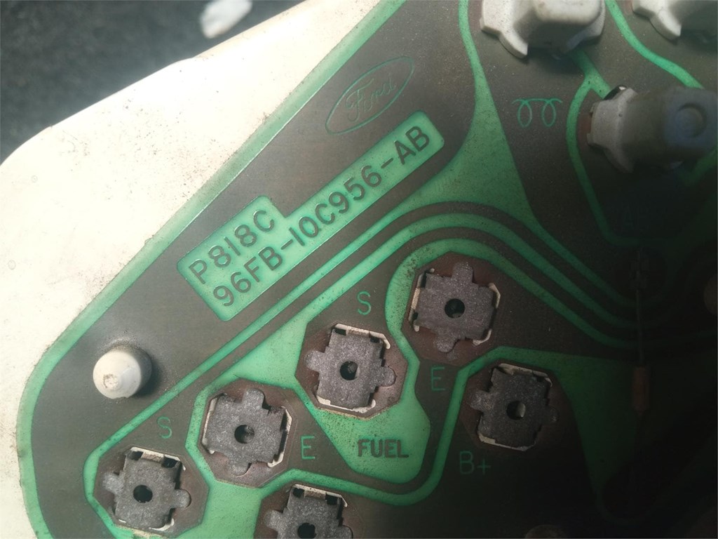 Foto 1 Cuadro instrumentos Ford 96FB10C956AB