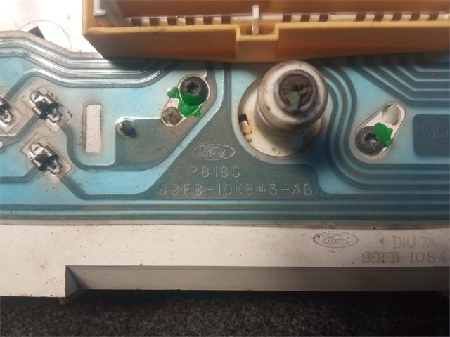 Cuentakilómetros Ford P818C