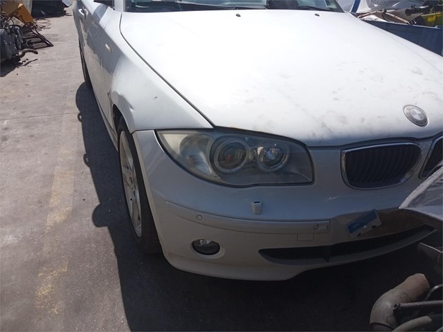 Despiece completo de BMW Serie 1. Vehículo disponible para despiece con gran variedad de recambios
