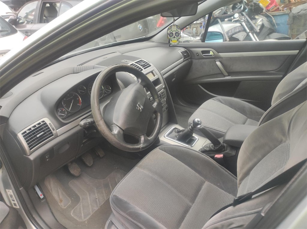 Foto 3 DESPIECE  PEUGEOT 407 Berlina 2.0 HDi 16V FAP 138 cv