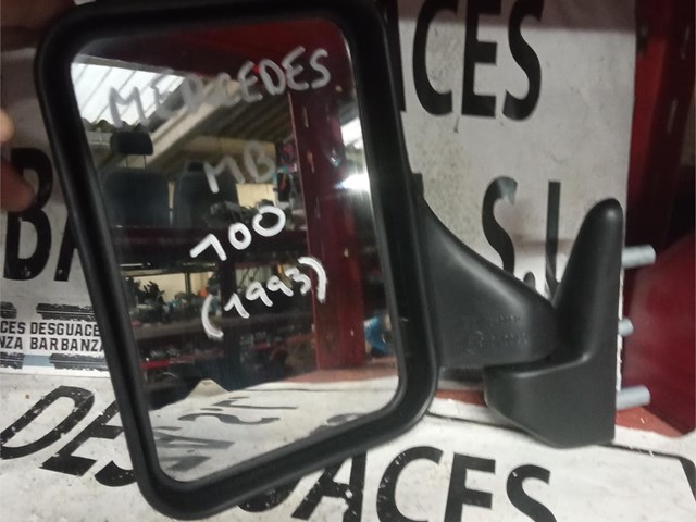 Espejo Izquierdo Mercedes 700 (1993)