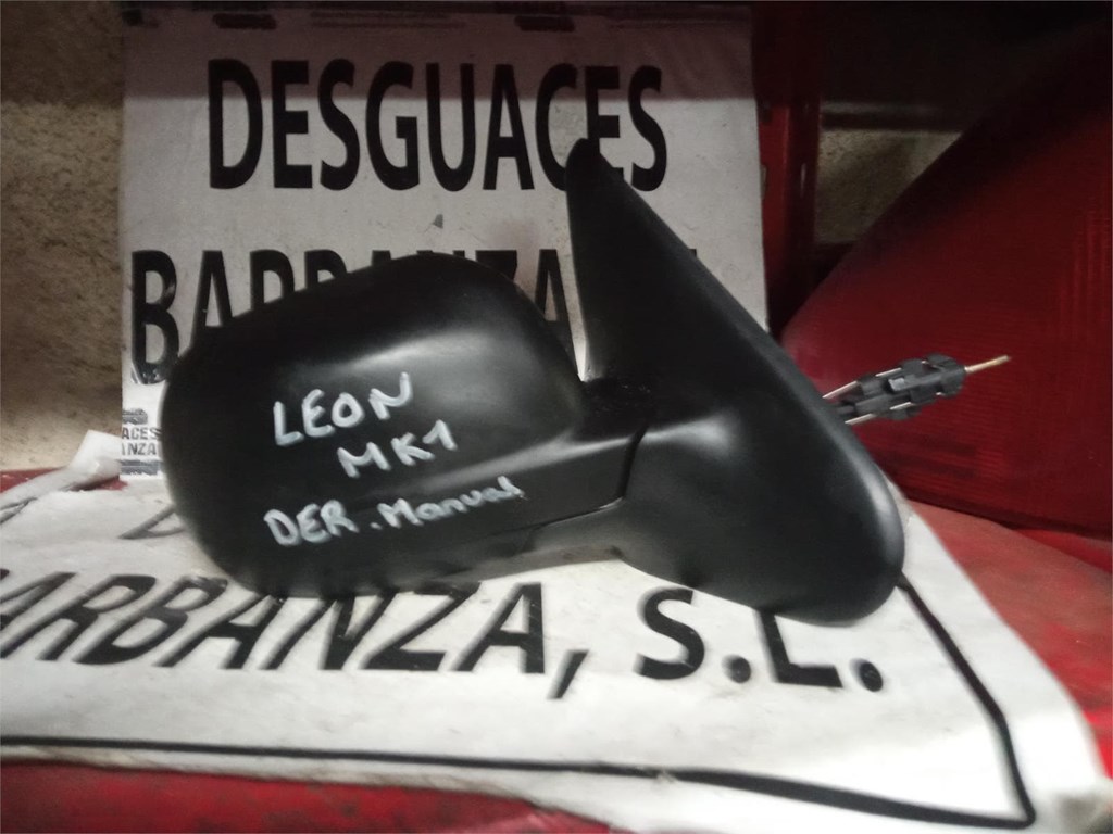 Foto 1 Espejo retrovisor Leon MK1 DER. Manual