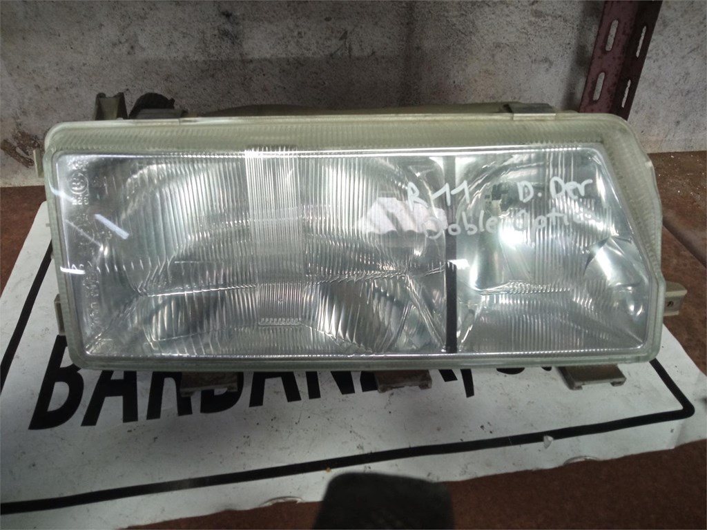 Foto 1 faro delantero renault r11 