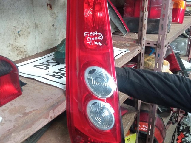 faro ford fiesta 2006