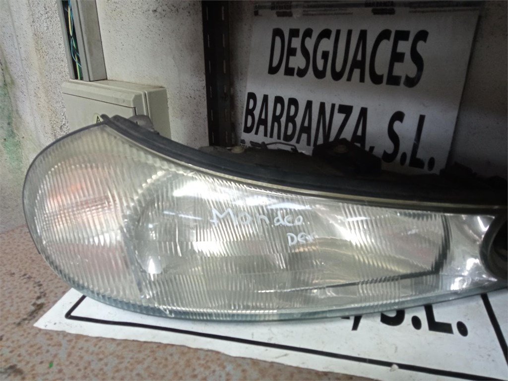 Foto 1 faro ford mondeo mk1