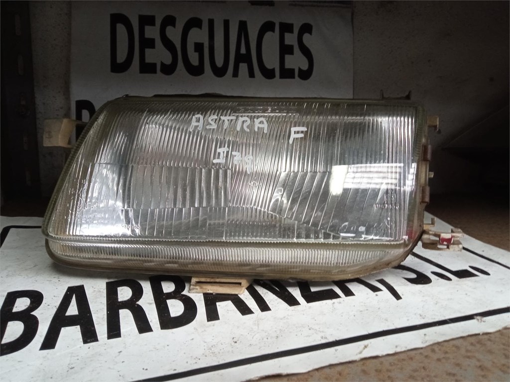 Foto 1 faro opel astra f 
