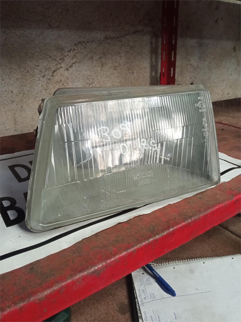 Foto 1 faro peugeot 309