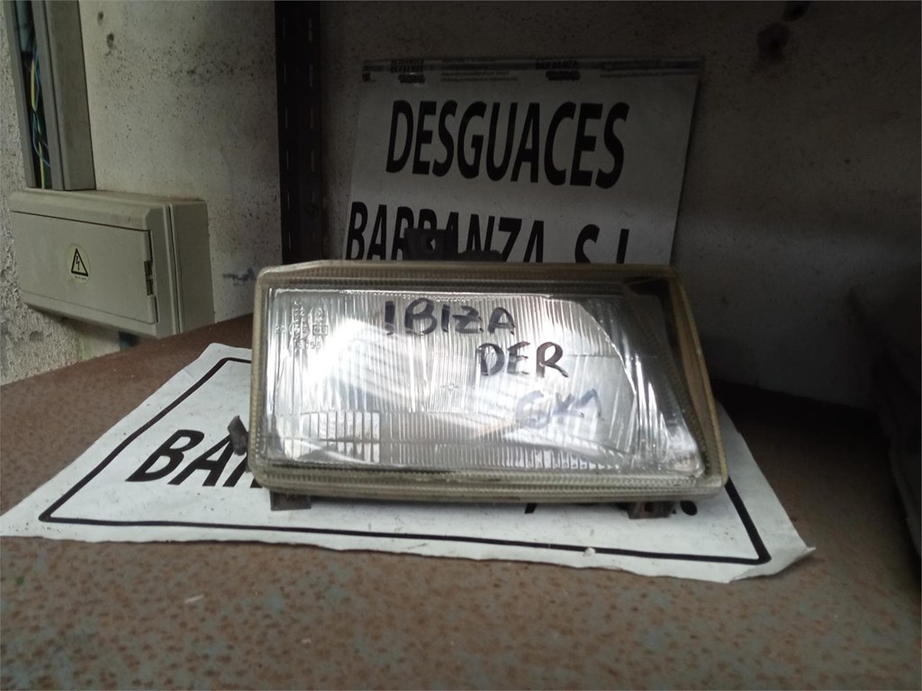 Foto 1 faro seat ibiza 6k1 derecho