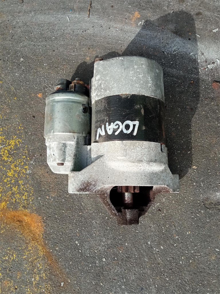 Foto 1 Motor de arranque Valeo TS8E6 Dacia Logan