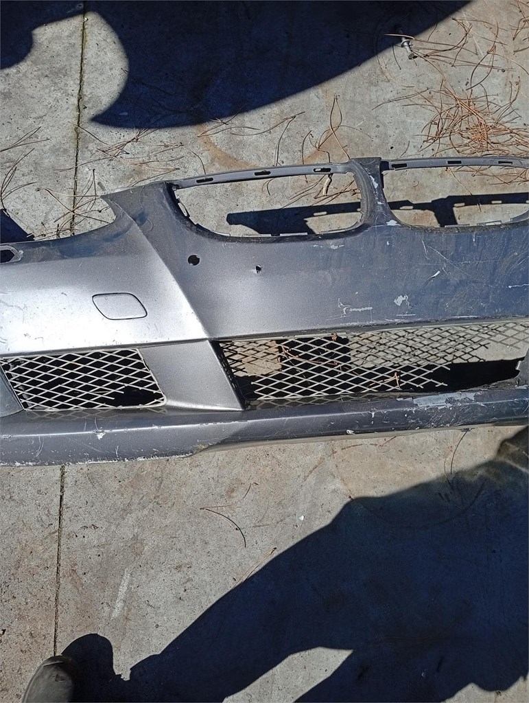 Foto 2 paragolpes bmw e90 