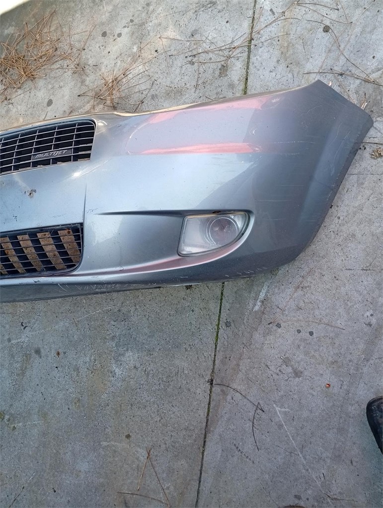 Foto 2 paragolpes delantero fiat punto 