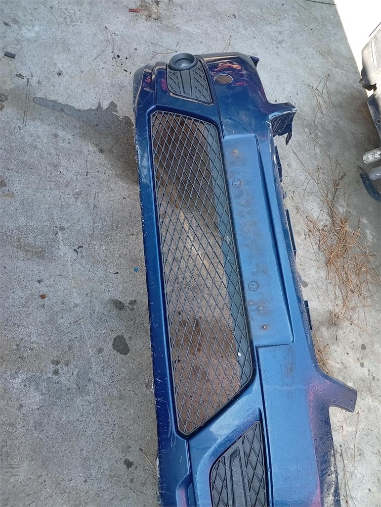 Foto 4 paragolpes delantero  ford focus 2 fase 2