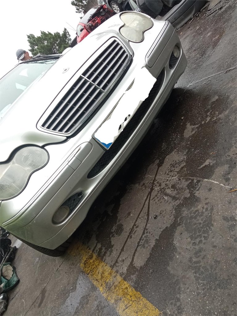 Foto 1 paragolpes delantero mercedes benz w203