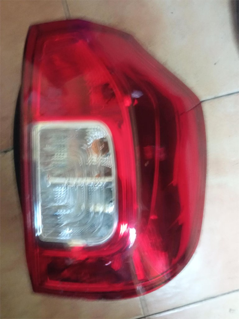 Foto 1 piloto dacia logan 