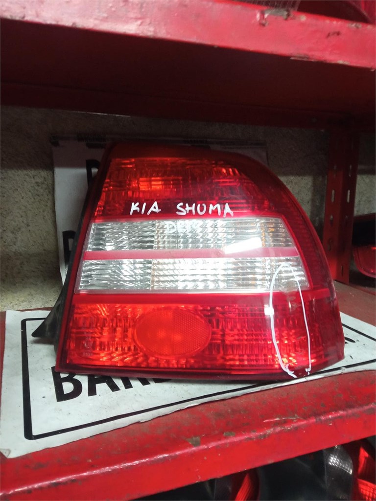 Foto 1 piloto kia shuma 