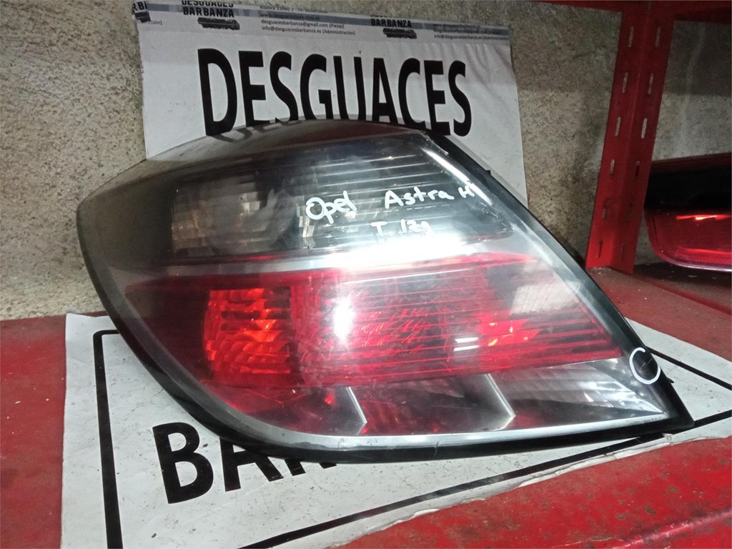 Foto 2 piloto opel astra h 