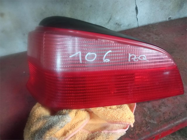 piloto trasero 106 izquierdo 