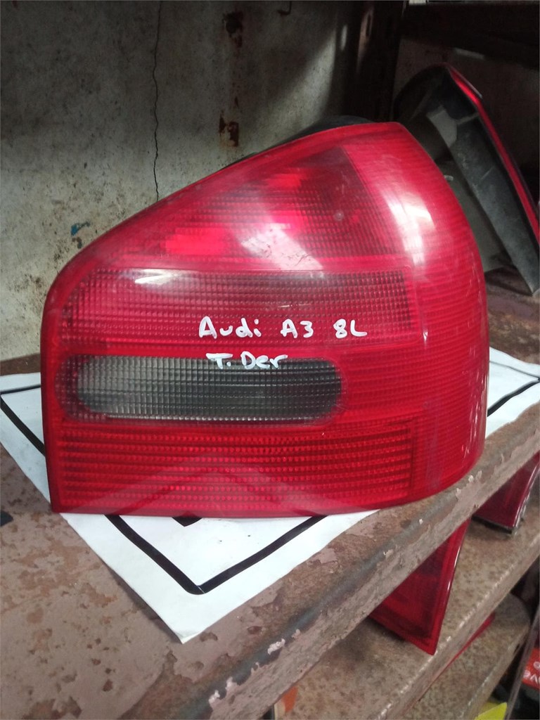 Foto 1 piloto trasero audi a3 8l 