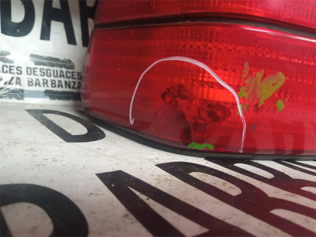 Foto 2 piloto trasero bmw e36