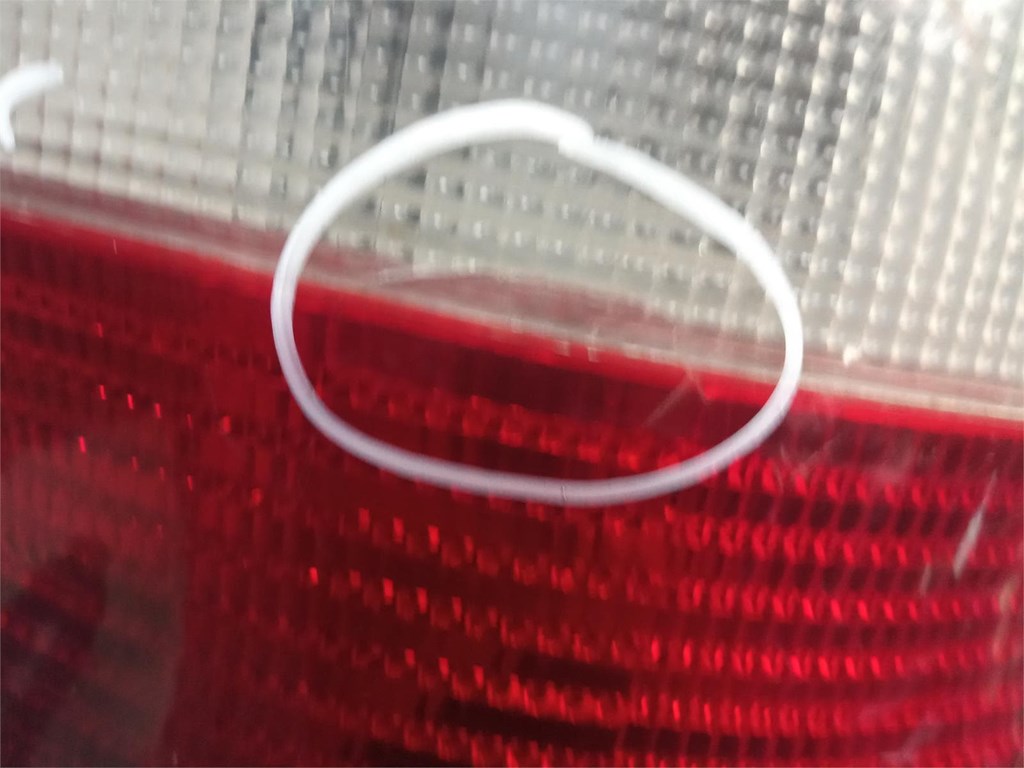 Foto 2 piloto trasero citroen saxo 