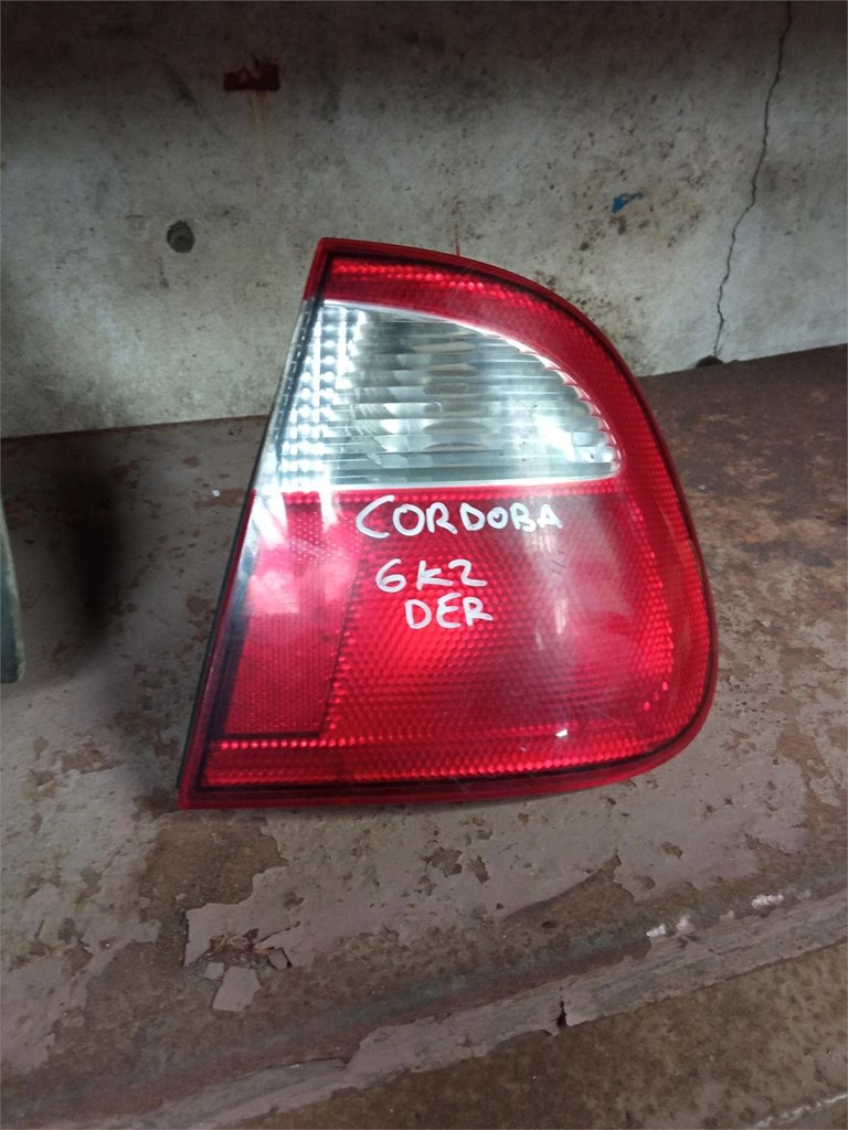 Foto 1 piloto trasero derecho seat cordoba 6k2