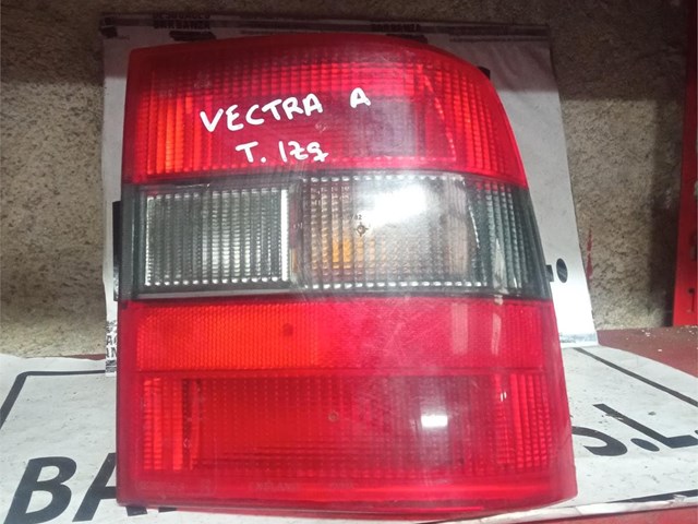 piloto trasero izquierda opel ventra a 