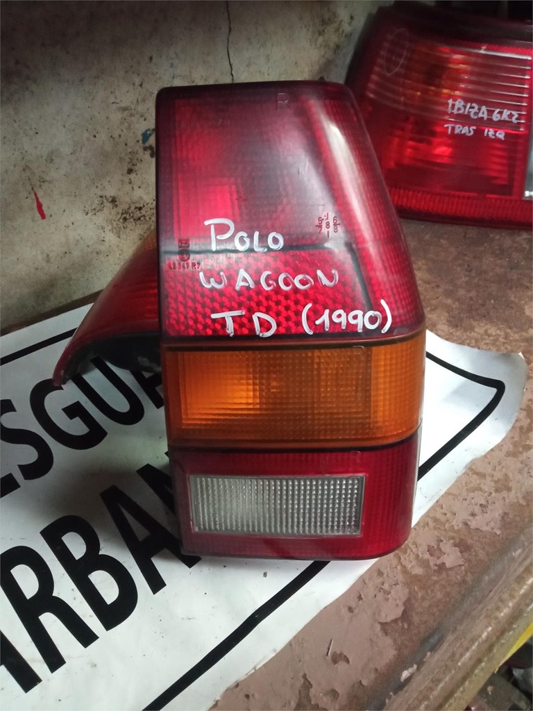 Foto 1 piloto trasero volkswagen polo 1990
