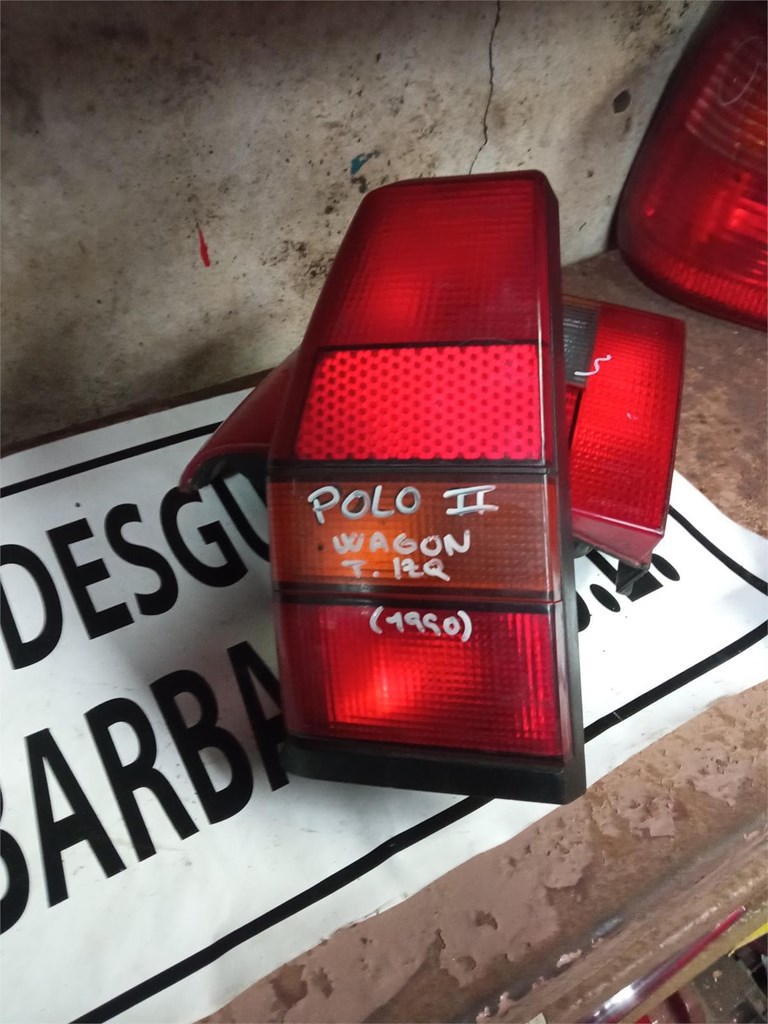 Foto 1 piloto trasero volkswagen polo 1990
