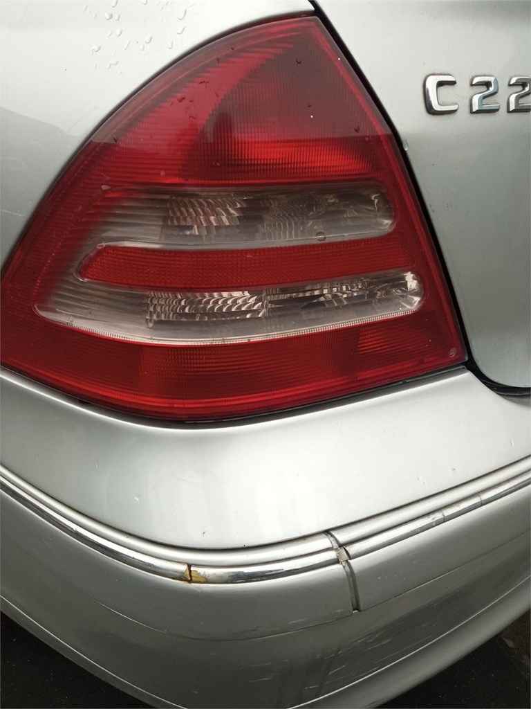 Foto 1 pitolo trasero izquierdo mercedes benz