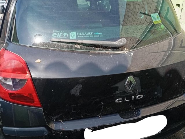 porton trasero renault clio fase 3 