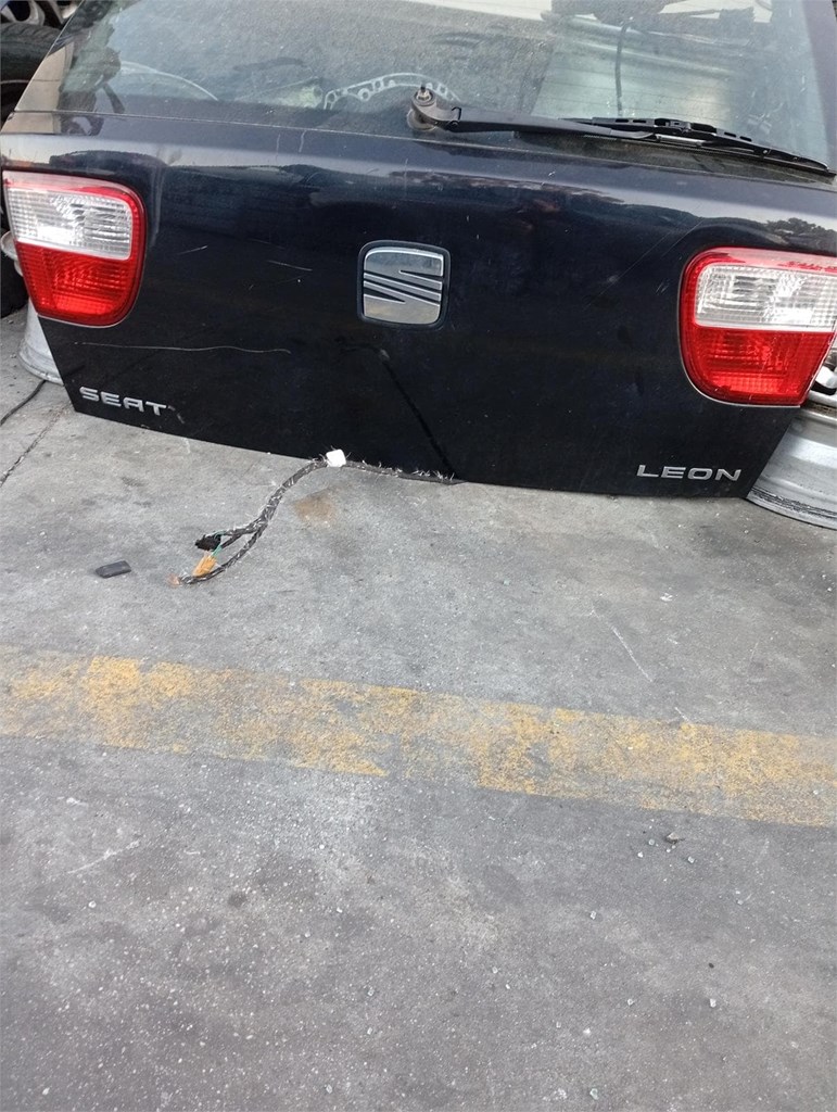 Foto 2 porton trasero seat leon mk1
