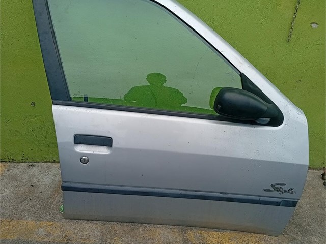  puerta delantera derecha Peugeot 306