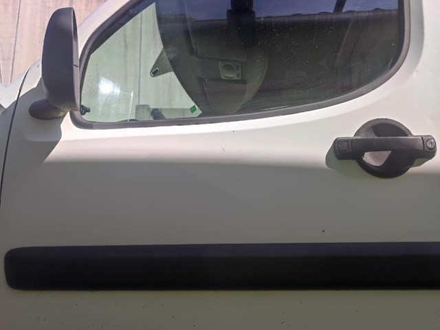 puerta delantera izquierda fiat doblo 