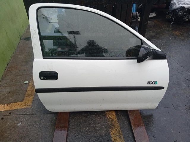 puerta derecha opel corsa 3p