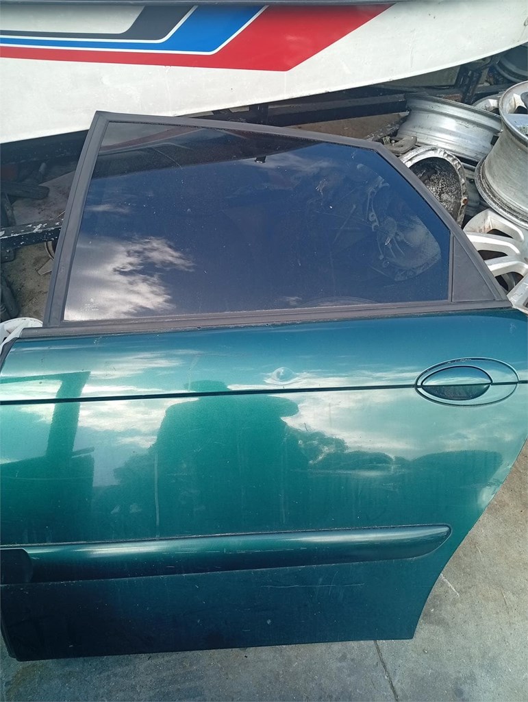 Foto 2 puerta trasera citroeen c5 fase 1