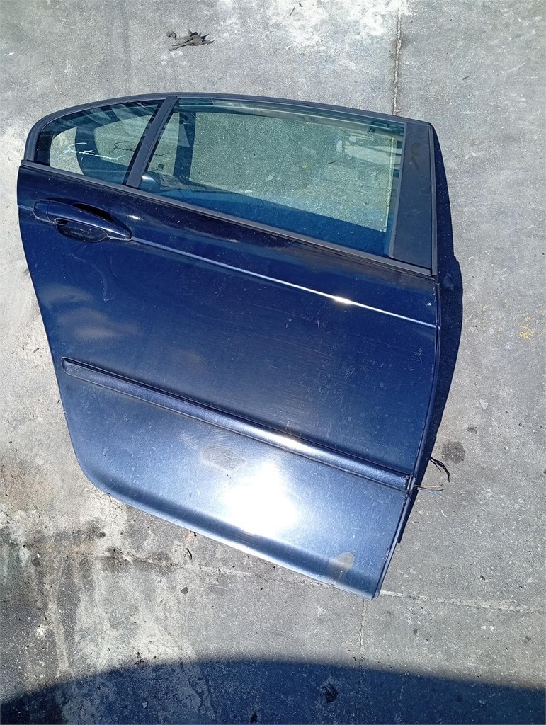 Foto 1 puerta trasera derecha bmw e46 