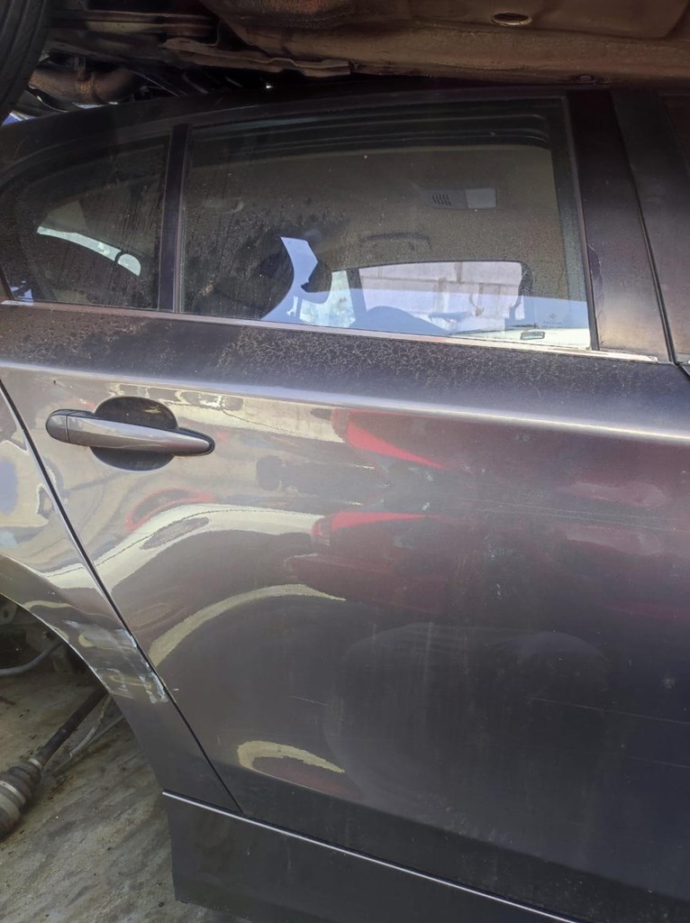 Foto 1 puerta trasera derecha bmw serie 1