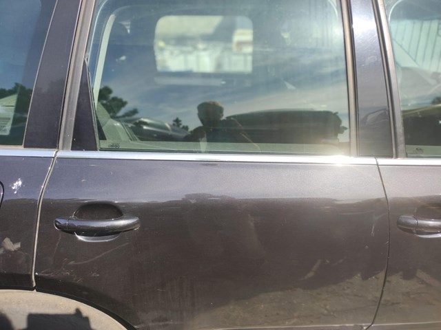 puerta trasera derecha volkswagen touareg 