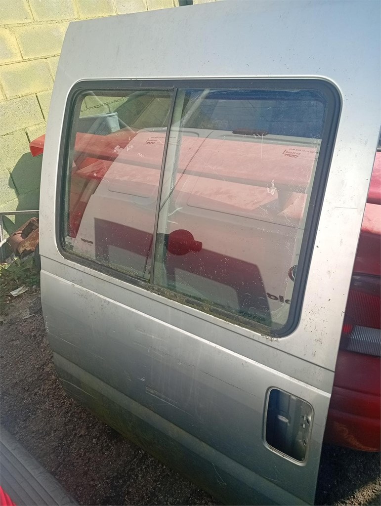 Foto 1 puerta trasera fiat scudo 